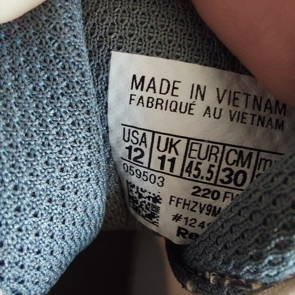 (never worn) Rebock DMX - Picture 2 of 7